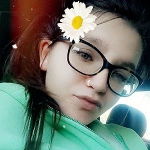 Meet your Posher, Madeline